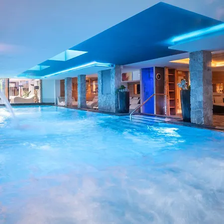 Hotel Abinea Dolomiti Romantic 4*